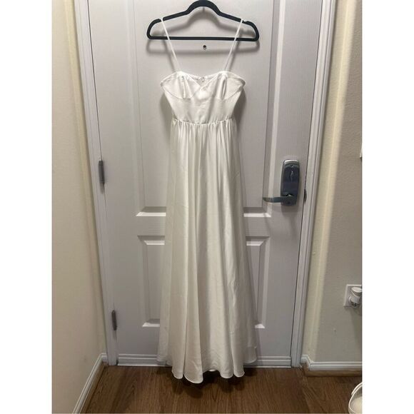 Fame and Partners The Ambrose Maxi Dress in White Bridal Dress size 2 (XS) - Picture 6 of 10